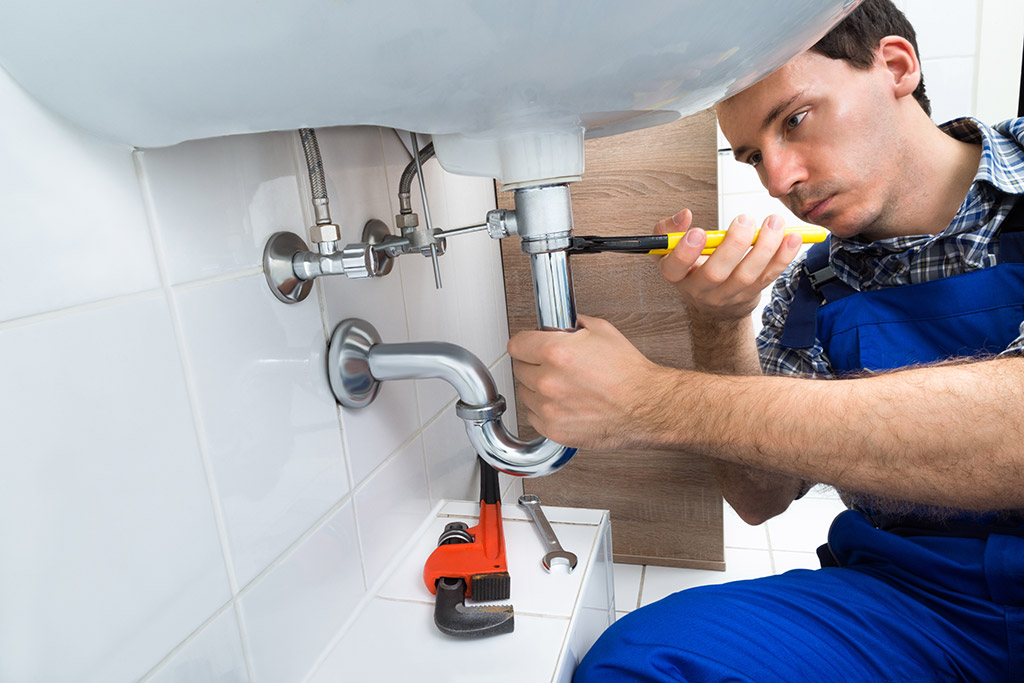 Why Choose Plumbing for Your Needs in Commercial Contracting?